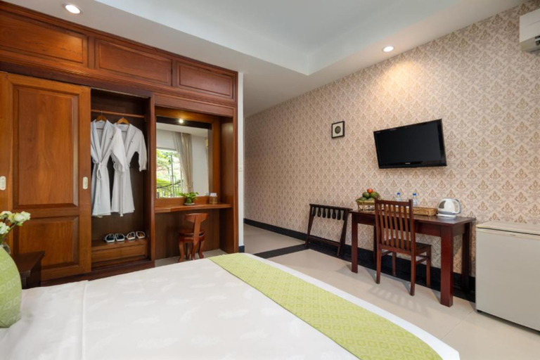 Bedroom 5