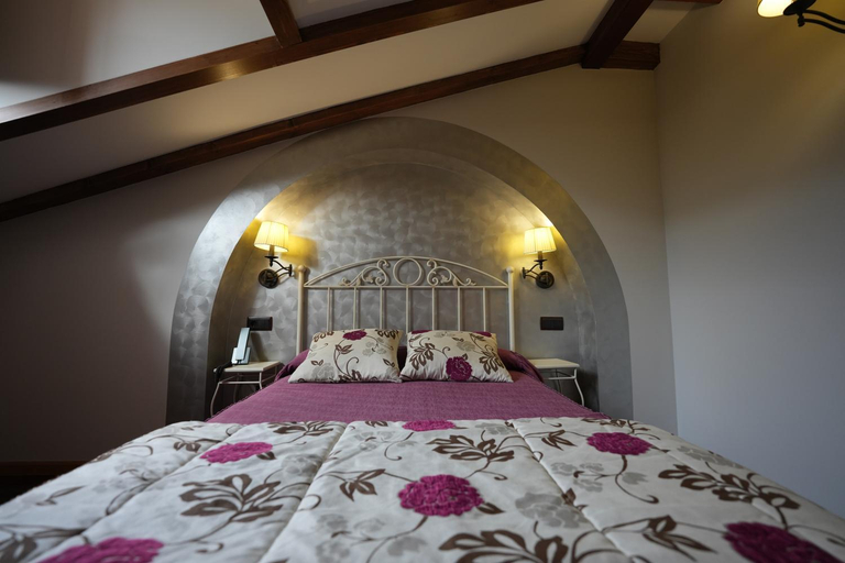 Bedroom 3, Hotel Rural y Restaurante, Rinconcito de Gredos, Ávila