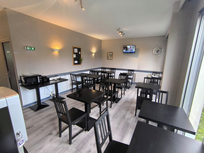 Food & Drinks 4, Adonis Lyon Est Hôtel Artys, Rhône