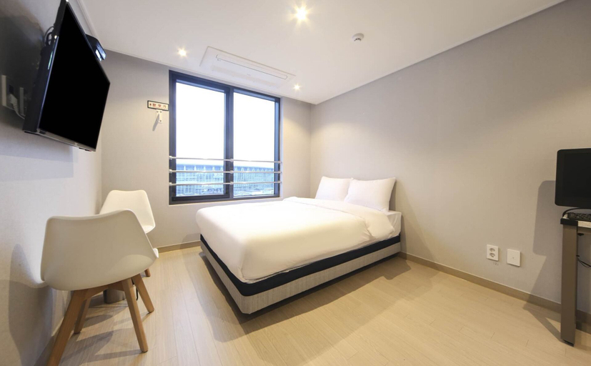 Bedroom 3, Hotel 26, Dong