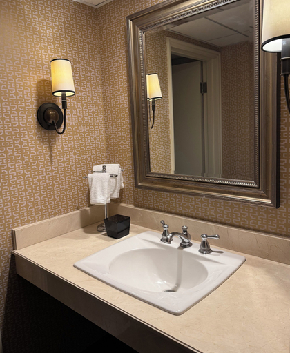 Bathroom 5, Los Angeles Athletic Club, Los Angeles