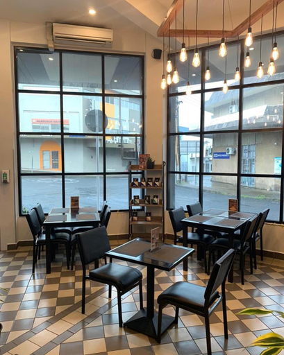 Food & Drinks 3, Toorak Central, Rewa