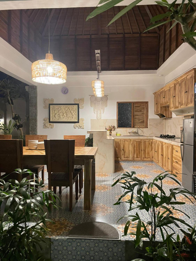 Others 4, Casa De Ozora, Badung