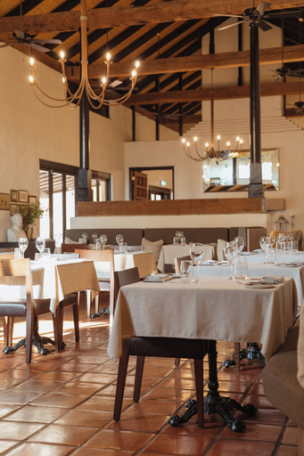 Food & Drinks 5, Tower Lodge, Cessnock