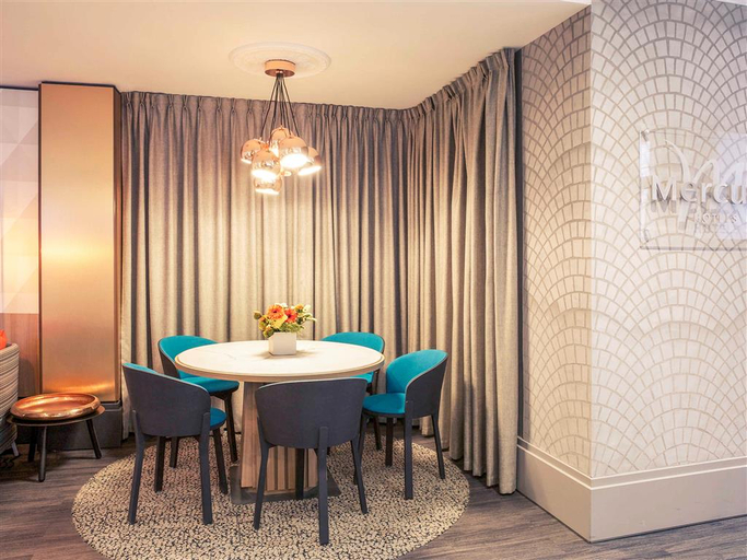 Public Area 3, Mercure Paris Pigalle Sacre coeur, Paris