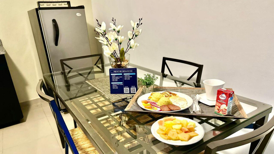Food & Drinks, Hotel Tau Art Residence, Distrito Nacional