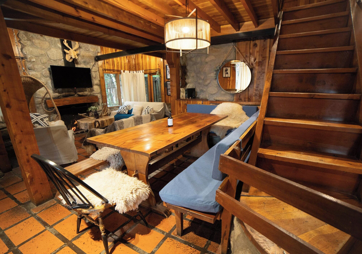 Dining Room 4
