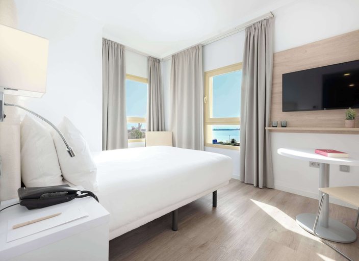Bedroom 2, Hotel Melilla Puerto, Melilla