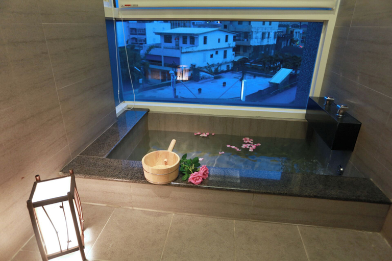 Others 3, C'est Bon, Yilan