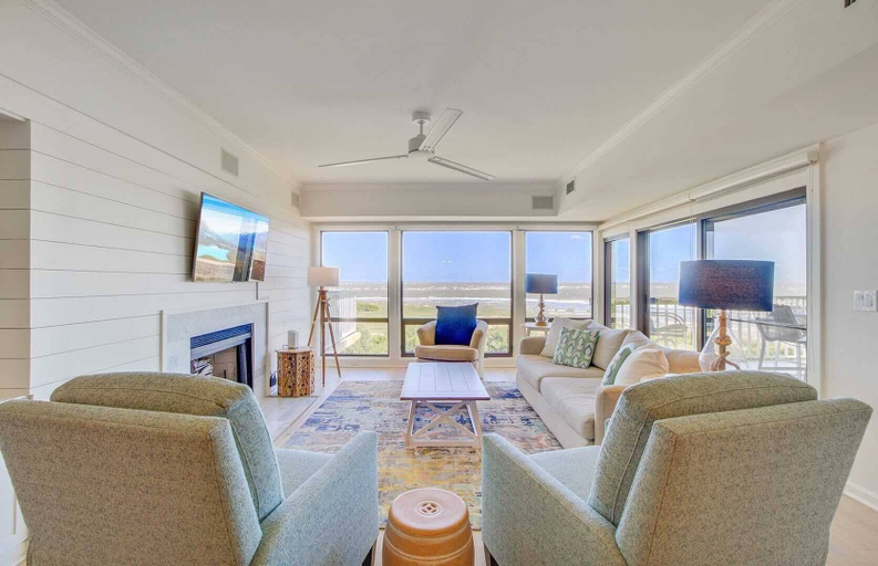 4407 Ocean Club by Avantstay Ocean Views w/ Community Pool Access - Jan/feb Monthly Options Avail, Charleston