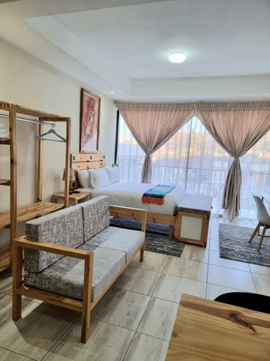 Bedroom 2, Thabeng Hotel & Restaurant