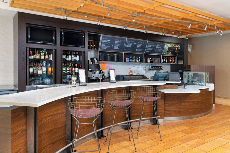 Food & Drinks 5, Courtyard by Marriott Santa Ana Orange County, Orange