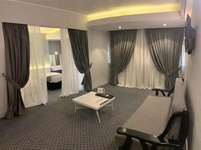 Bedroom 4, Atlas Hotels, 'Abdin