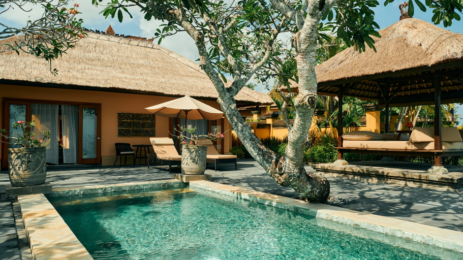 Swimming Pool 7