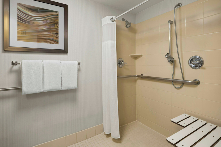 Bathroom 5, Courtyard by Marriott Rockford, Winnebago