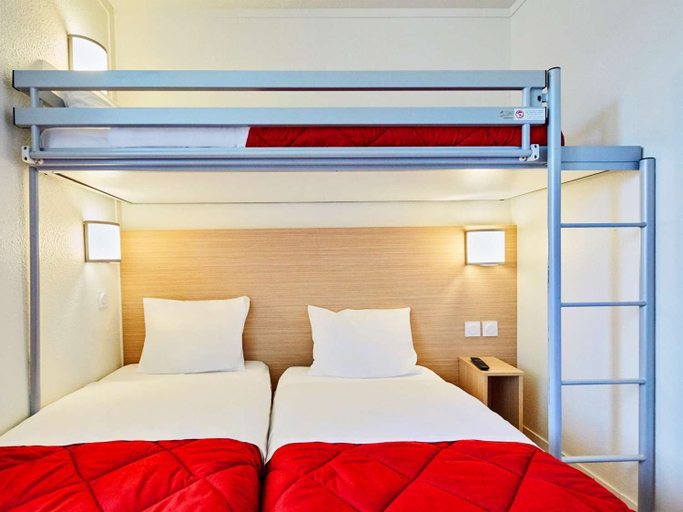Bedroom 3, Premiere Classe Herblay, Val-d'Oise