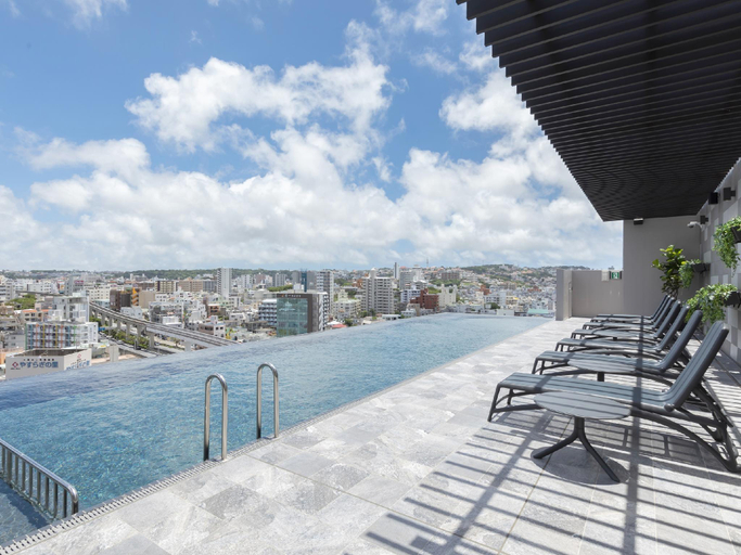 Swimming Pool 3