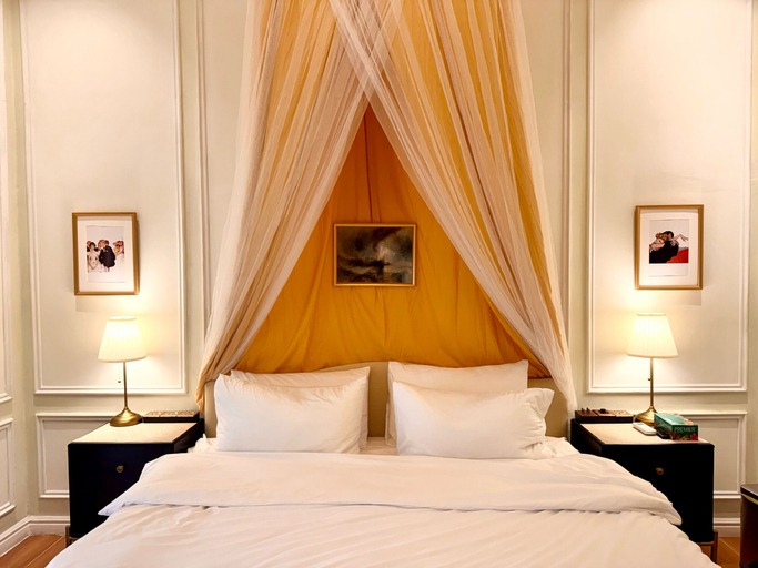 Bedroom 16