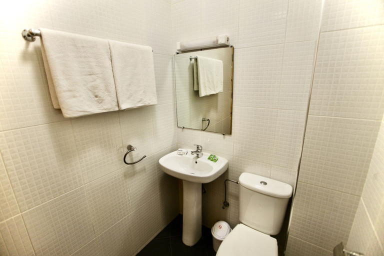 Bathroom 3, Atlantica Ifri Surf Accommodation, Agadir-Ida ou Tanane