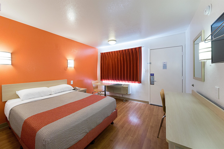 Bedroom 3, Motel 6 Mcallen Tx, Hidalgo