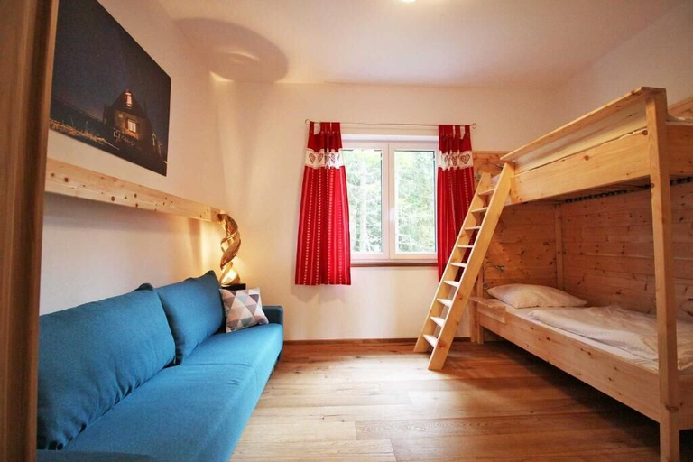Bedroom 2, Alpengasthof Krische, Murau