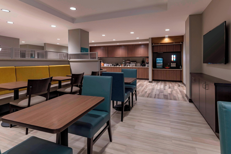 Food & Drinks 5, TownePlace Suites by Marriott Leavenworth, Leavenworth