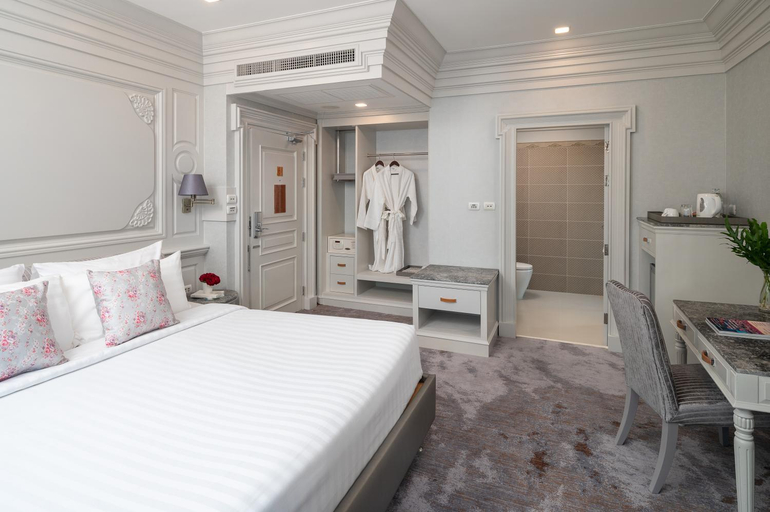 Bedroom 9
