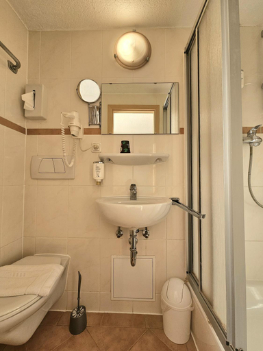 Bathroom 6