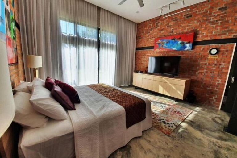 Bedroom 9