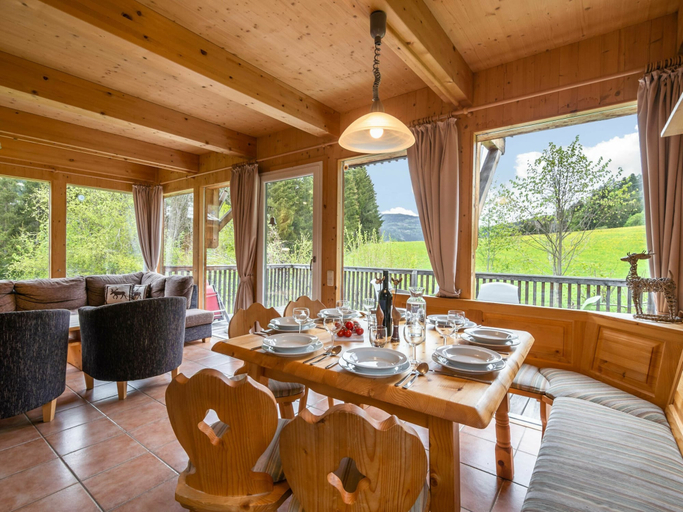 Food & Drinks 4, Wooden Chalet in Styria near Kreischberg Ski Area, Murau