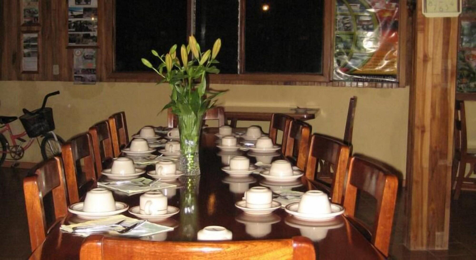 Food & Drinks 5, Hotel El Atardecer, Puntarenas