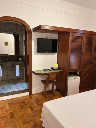 Bathroom 4, VOA Hotel União, Caxambu