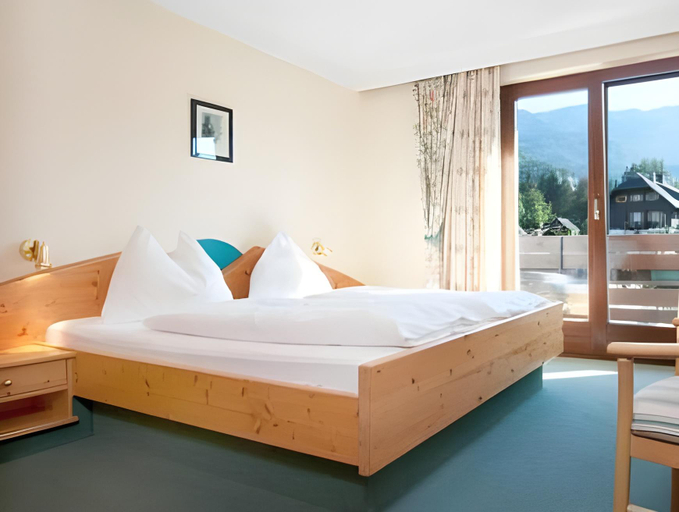 Bedroom 8
