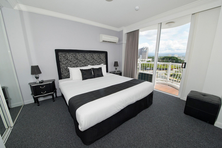 Bedroom 3, Broadbeach Holiday Apartments, Store 19, Gold Coast