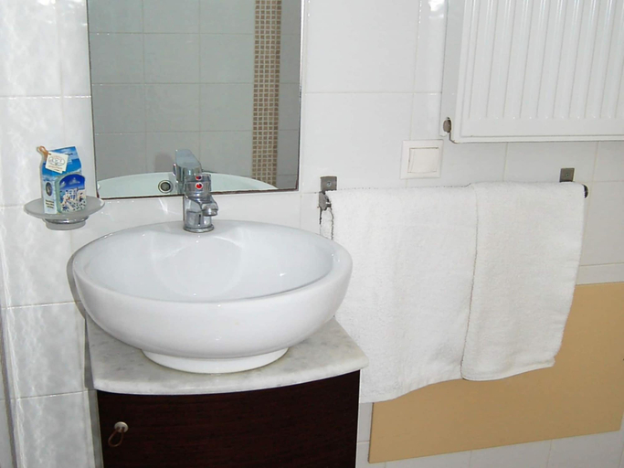 Bathroom, Enticing Villa in Loutra with Private Pool & Garden near Beach, Crete