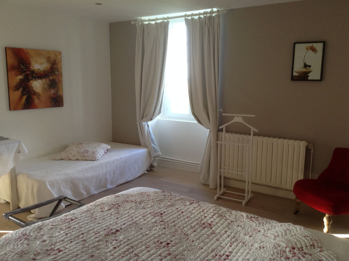 Bedroom 2, La Pocterie Chambres d'Hôtes en Vienne, Vienne