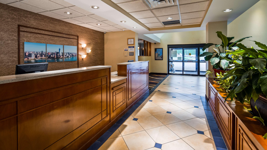 Public Area 3, Best Western Galleria Inn & Suites, Erie