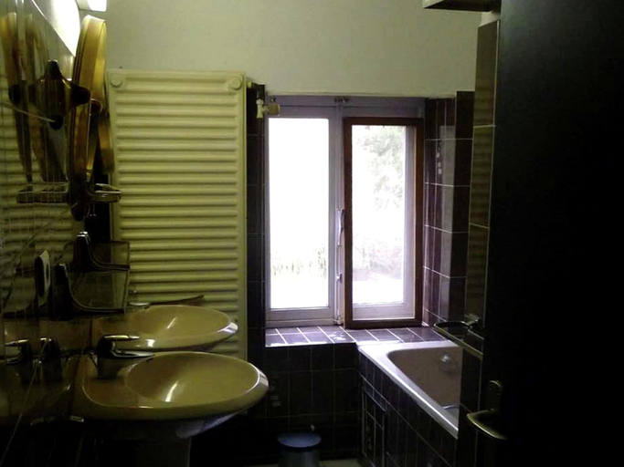 Bathroom 4, Home in Comblain-au-pont, Liège
