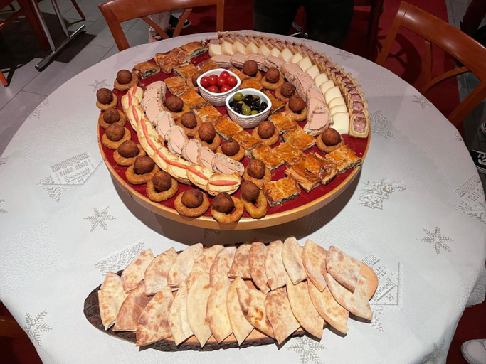Food & Drinks 5, Hotel de Ville, Val-de-Travers
