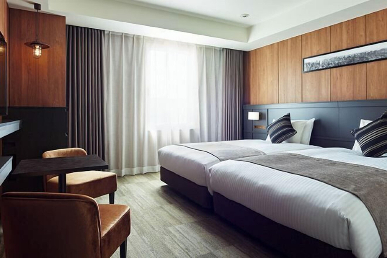 Bedroom 25