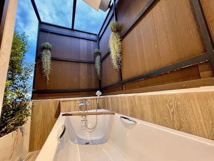 Bathroom 3, At Thaphae Hostel, Muang Chiang Mai