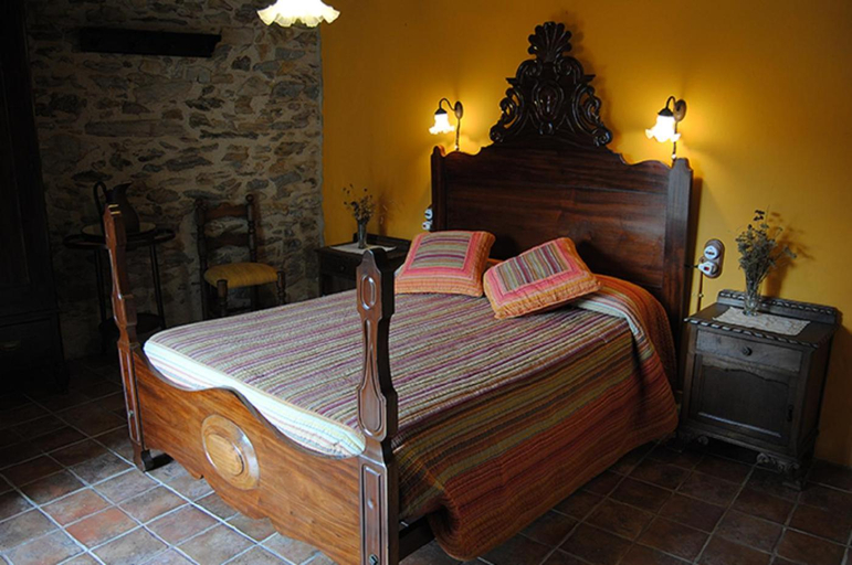 Others 4, Apartaments turistics Moli Can Coll, Girona