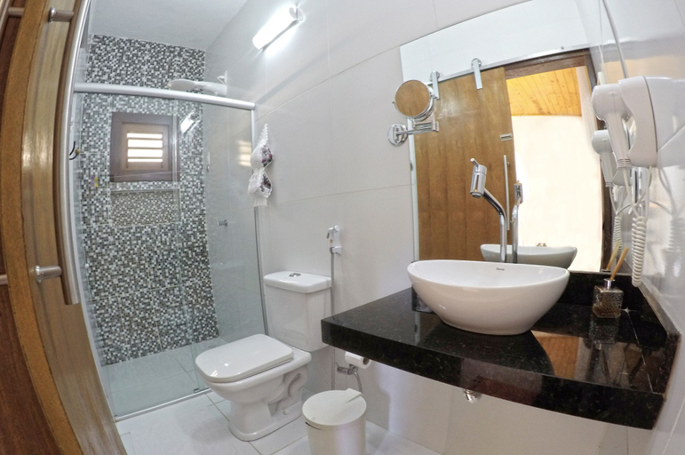 Bathroom 7