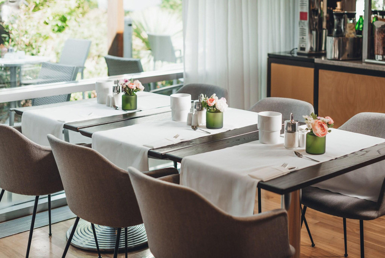 Food & Drinks 5, Heinhotel Vienna Airport, Wien Umgebung