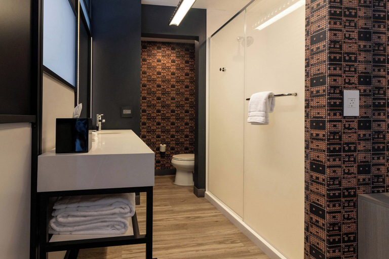 Bedroom 5, Aloft St. Louis Cortex, Saint Louis