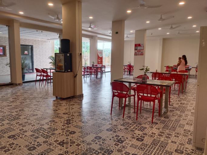 Food & Drinks 5, Hello by Ananya, Puri