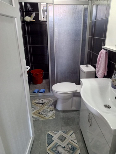 Bathroom 3, Reis Ev Pansiyonu, Eceabat