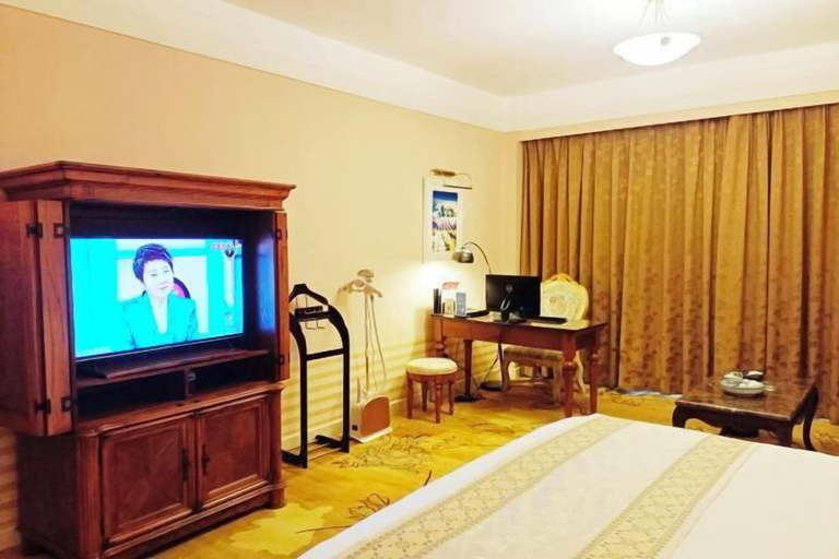 Bedroom 8