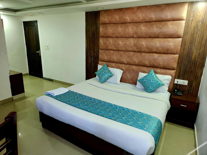 Bedroom 2, Hotel Marina, Delhi