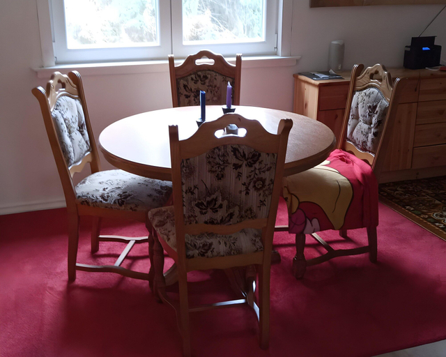 Dining 3, Beautiful Querbach hut With Spring Water, Saalfeld-Rudolstadt